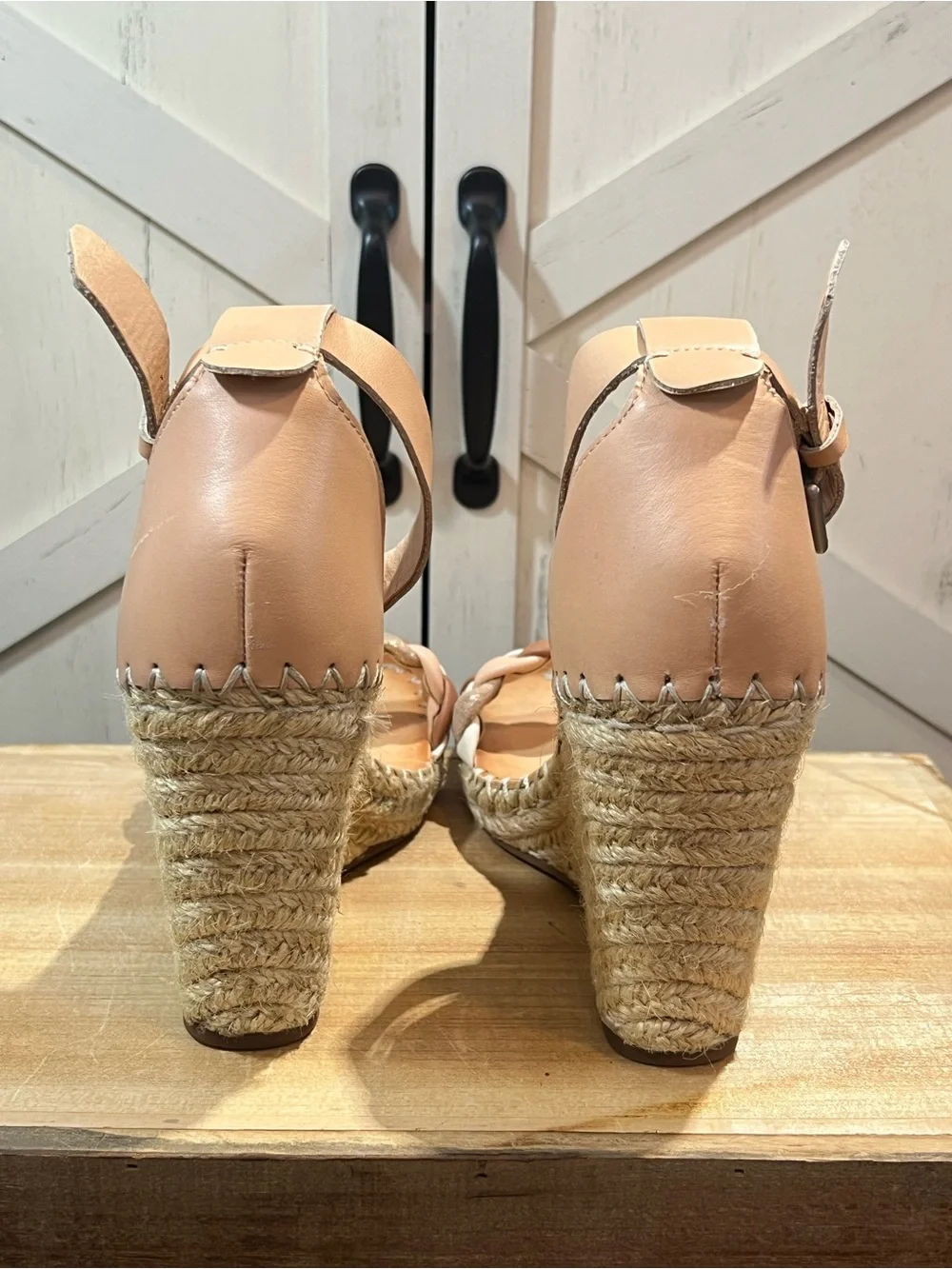 Dolce Vita Nilton Tan Leather Wedge Sandals Espadrille Ankle Straps Women size 9